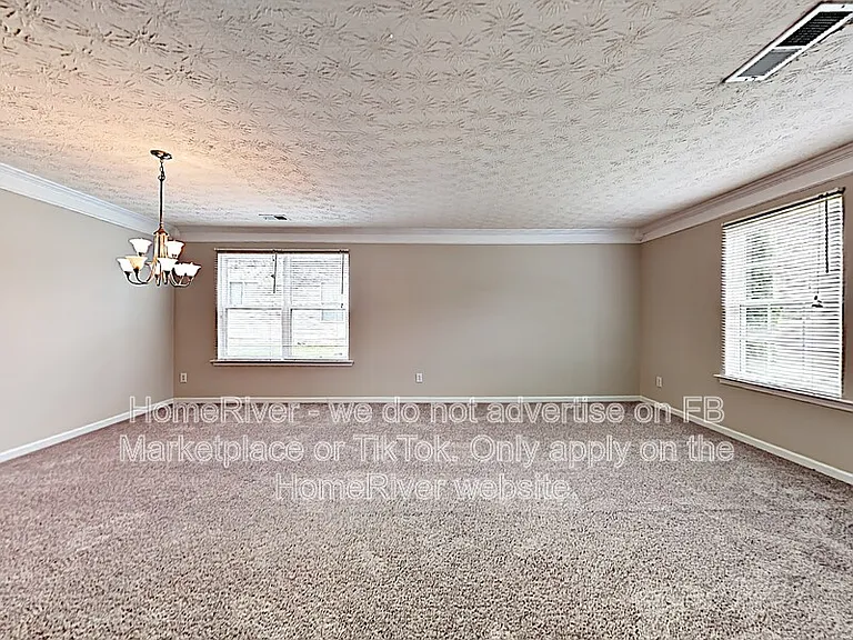 2613 Waterdale Rd SW — Photo 6