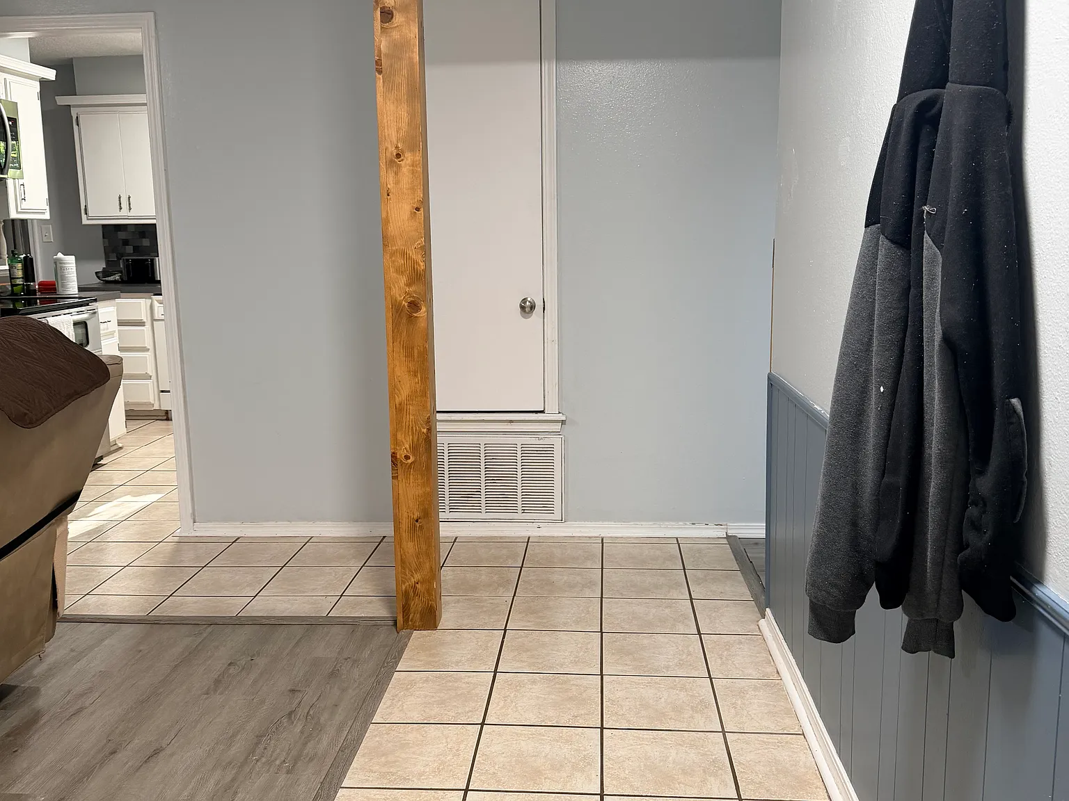 3 bed, 1352 sqft, $700 — Photo 3