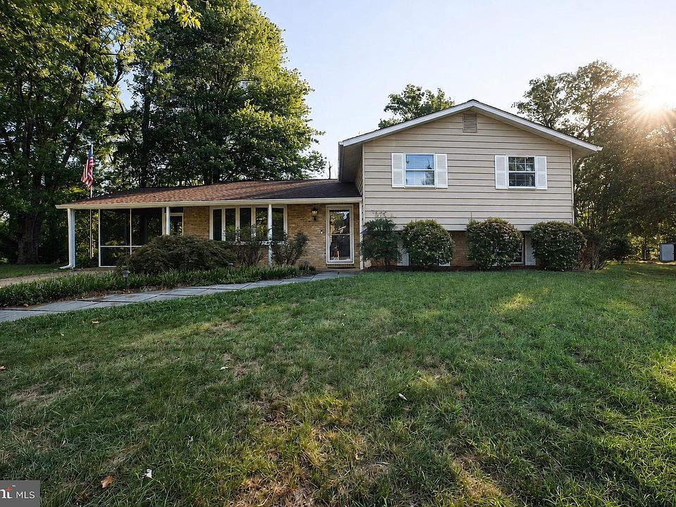 1st image of 1302 Homewood Ln