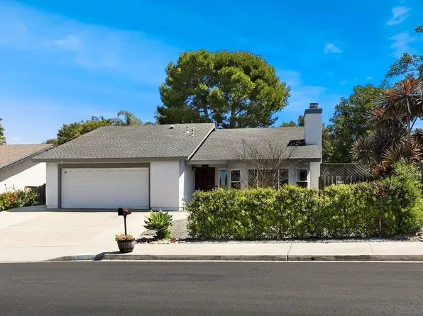 1578 Boulder Creek Rd, Oceanside, CA 92056