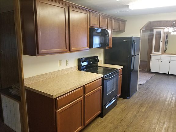 5th image of 2258 Missouri Ave