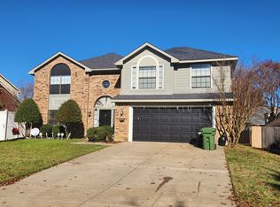 3322 Sprindeltree Dr, Grapevine, TX 76051