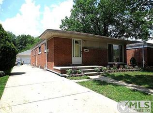 4118 Harding St, Dearborn Heights, MI 48125
