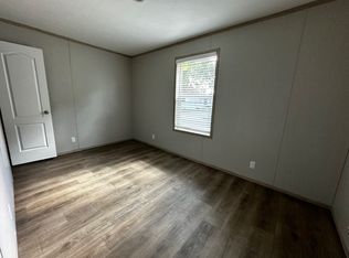 4012 E 50th St, Mount Morris, MI 48458