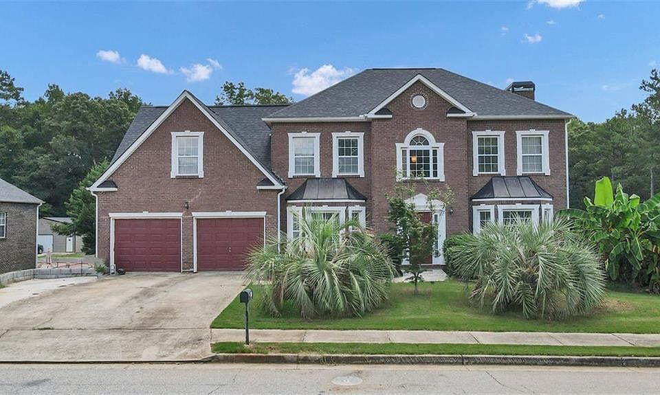 1st image of 125 Stewart Glen Dr