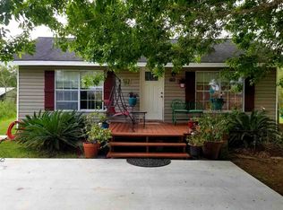 123 County Road 2420, Hull, TX 77564
