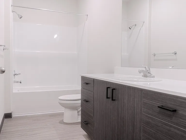 Timber Woods Apartments — Photo 11