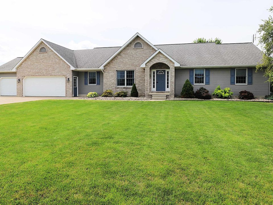 1st image of 123 Clover Brook Dr