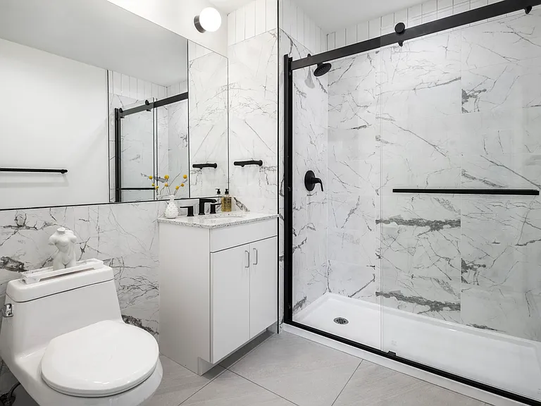 1 Sullivan Pl #7D — Photo 8