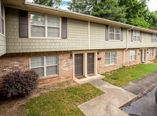 20 Villa Ct SE, Smyrna, GA 30080