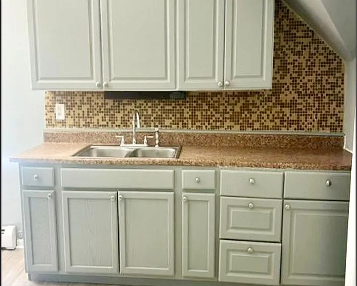 124 Harold Street — Photo 2