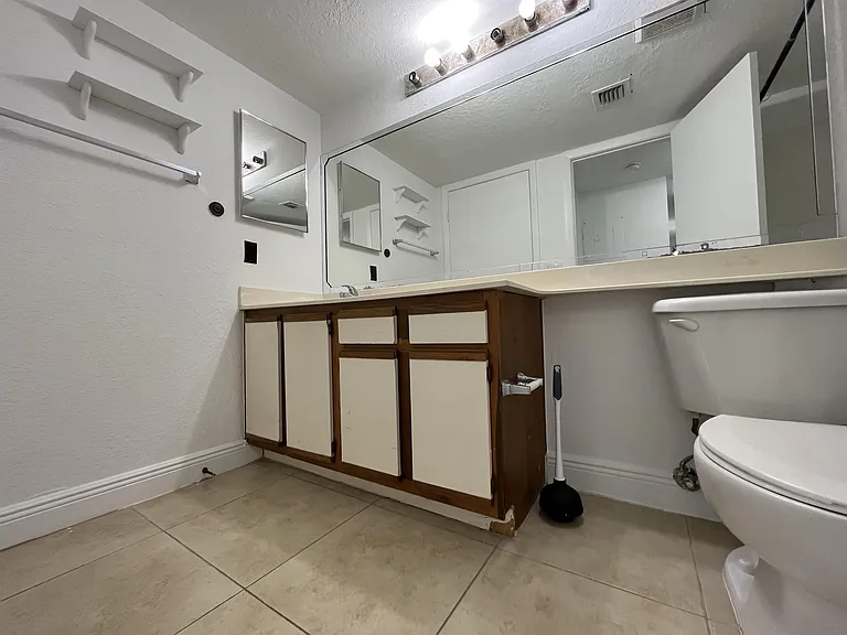 5740 Rock Island Rd #273 — Photo 11