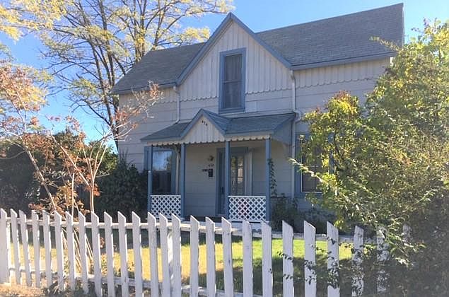 1st image of 434 Manzanita St