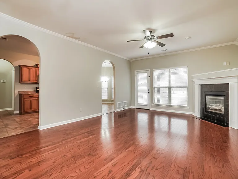 797 Fairway Pointe Cv W — Photo 5