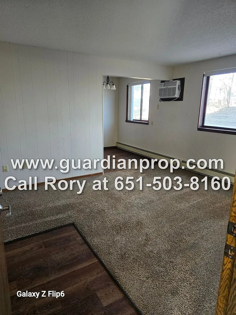 5892 Elm Street — Photo 3