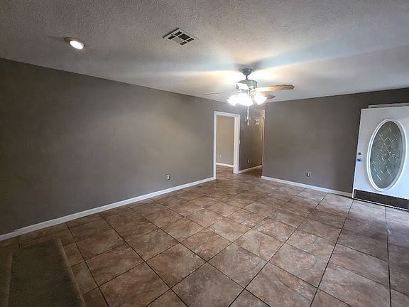 5th image of 6138 SE 118th Pl
