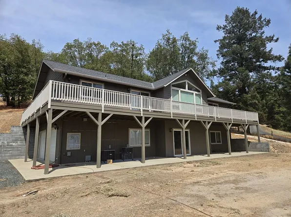 5800 Lower River Rd, Grants Pass, OR 97526