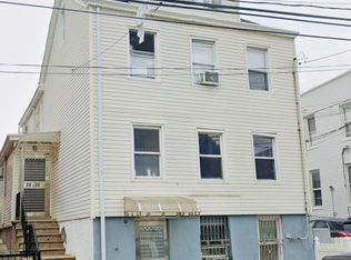 2232 127th St, College Point, NY 11356