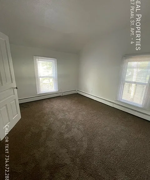 417 Pearl St #4 — Photo 3