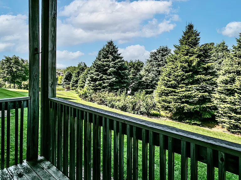 The Larimore — Photo 17