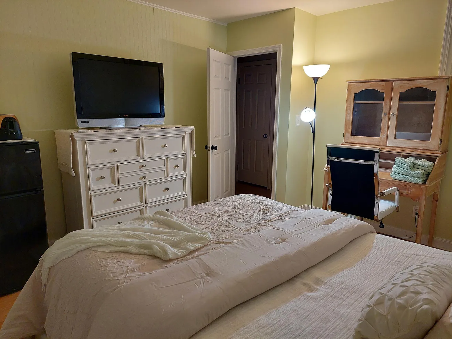 35 Ableman Ave — Photo 4