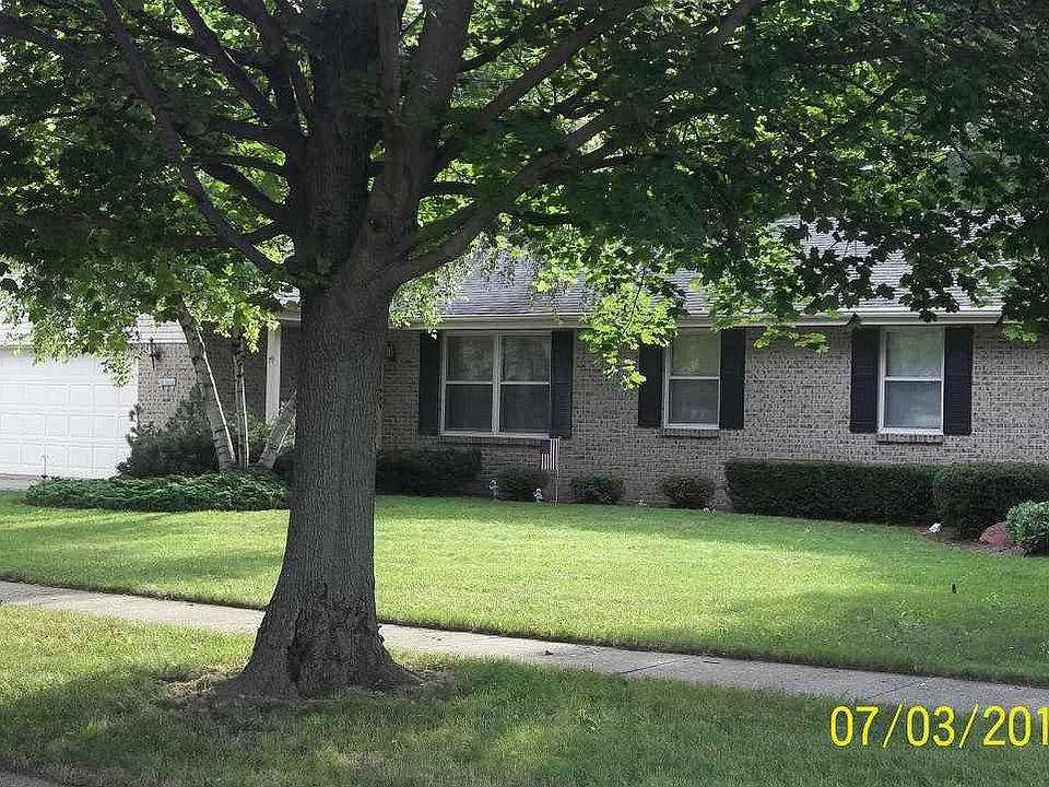 2nd image of 79 Campus Ln