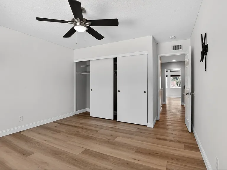 2173 Arbor Cir — Photo 38
