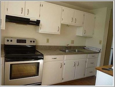 2nd image of 9001 Caminito Ct