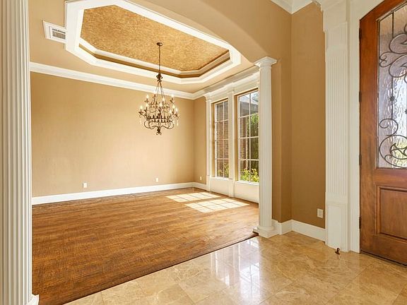 5th image of 1904 Grosvenor Ln