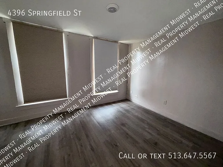 4396 Springfield St — Photo 25