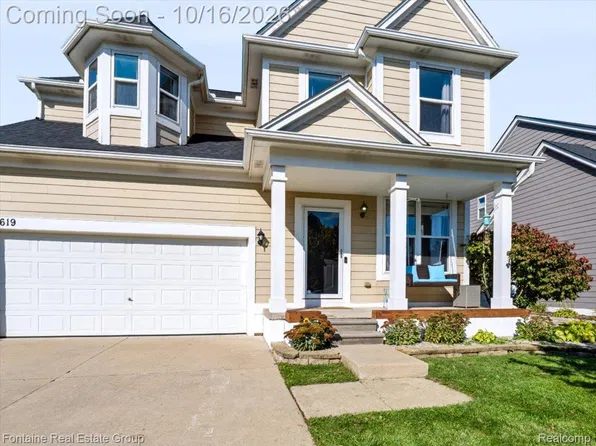 30619 Cassie Ln, Chesterfield, MI 48051