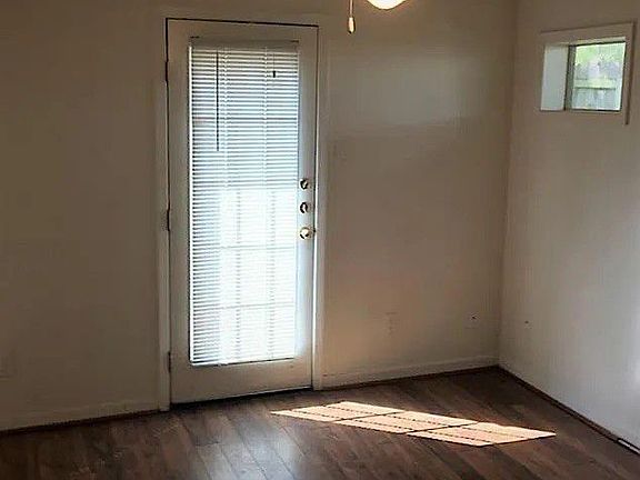 5th image of 1601 S College Ave