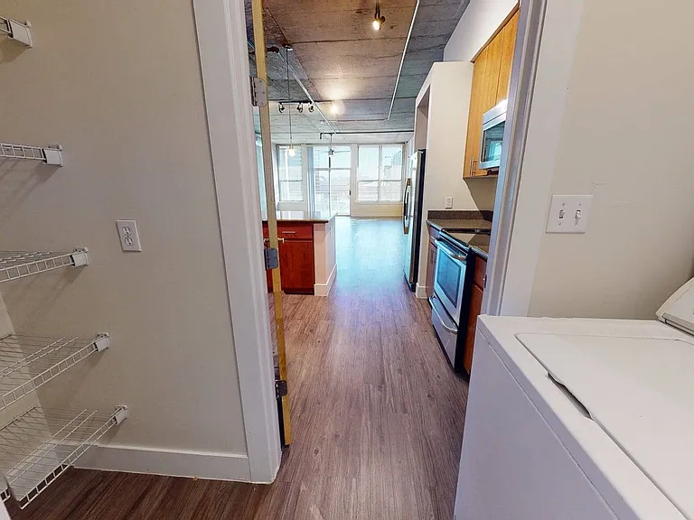 Skyline Lofts — Photo 44