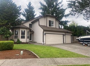 1616 SE Solomon Loop, Vancouver, WA 98683