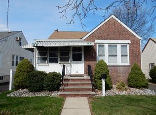 626A Miltonia St, Linden, NJ 07036