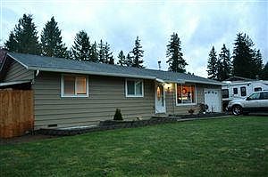 1st image of 4528 121st Pl NE