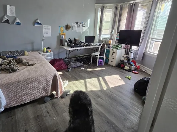 251 Highland Avenue image 27 of 34