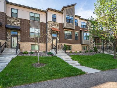4015 River Valley Way, Eagan, MN, 55122