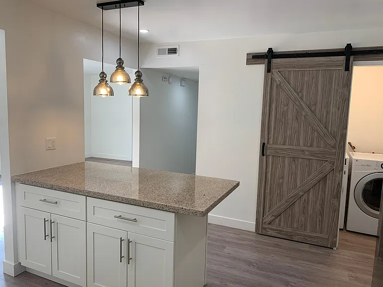 1552 Regent St #2 — Photo 4