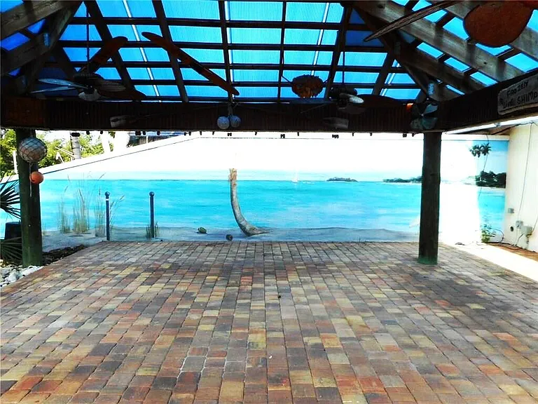 1903 Robalo Dr — Photo 13