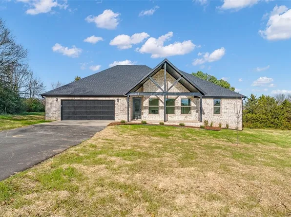 212 Oneal Ln, Elkins, AR 72727
