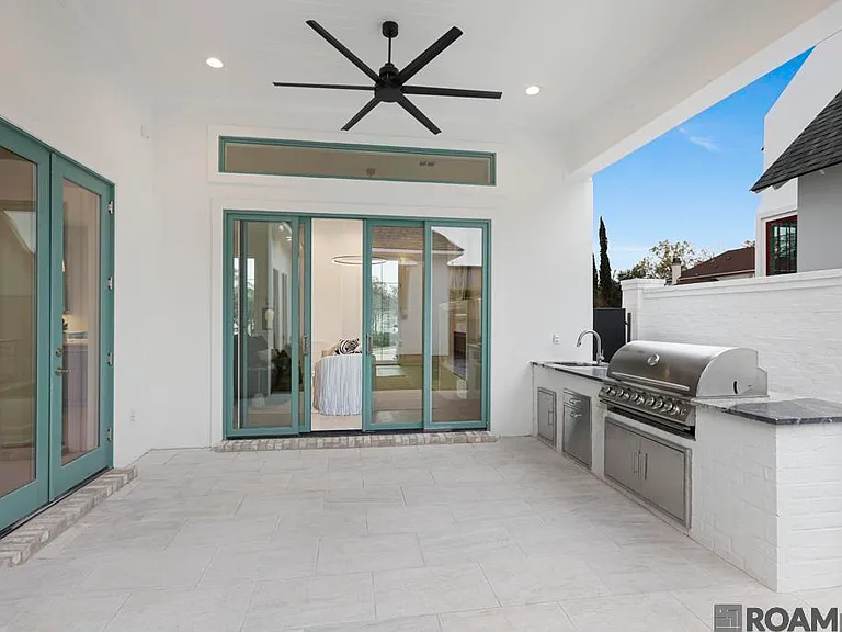 17657 Bent Tree Ct — Photo 3