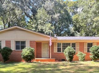 1615 Medfield Rd, Raleigh, NC 27607