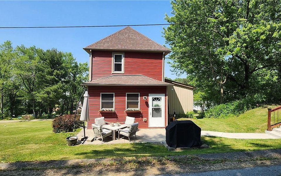 1st image of 9 Dunbar Ave