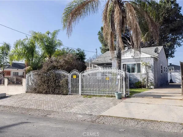 7821 Ferncola Ave, Sun Valley, CA 91352