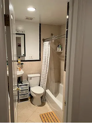 Rented by CNYC Apartments | media 28