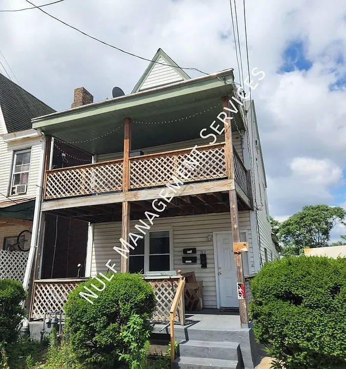 3211 Juliet St #1