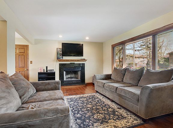3rd image of 15030 El Vista Ave
