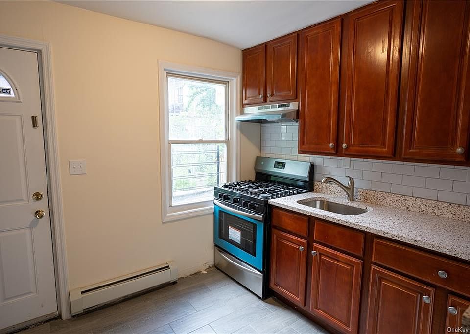1st image of 5 Stewart Pl