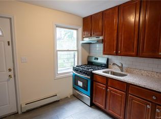 5 Stewart Pl, Yonkers, NY 10701